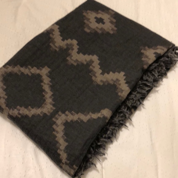 Wilfred Accessories - Wilfred Diamond Mosaic Blanket Scarf, Reversible, Charcoal/Quarry